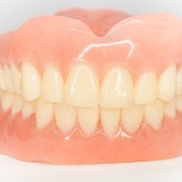 Full dentures